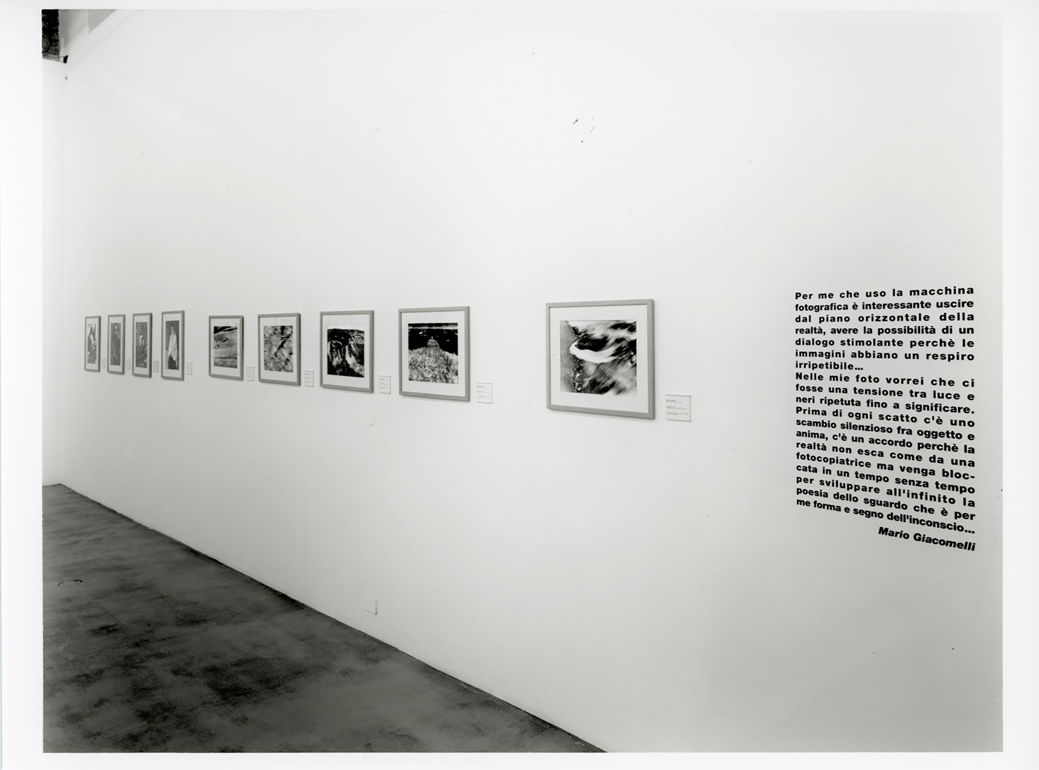 u0022Mario Giacomelliu0022, instalation view